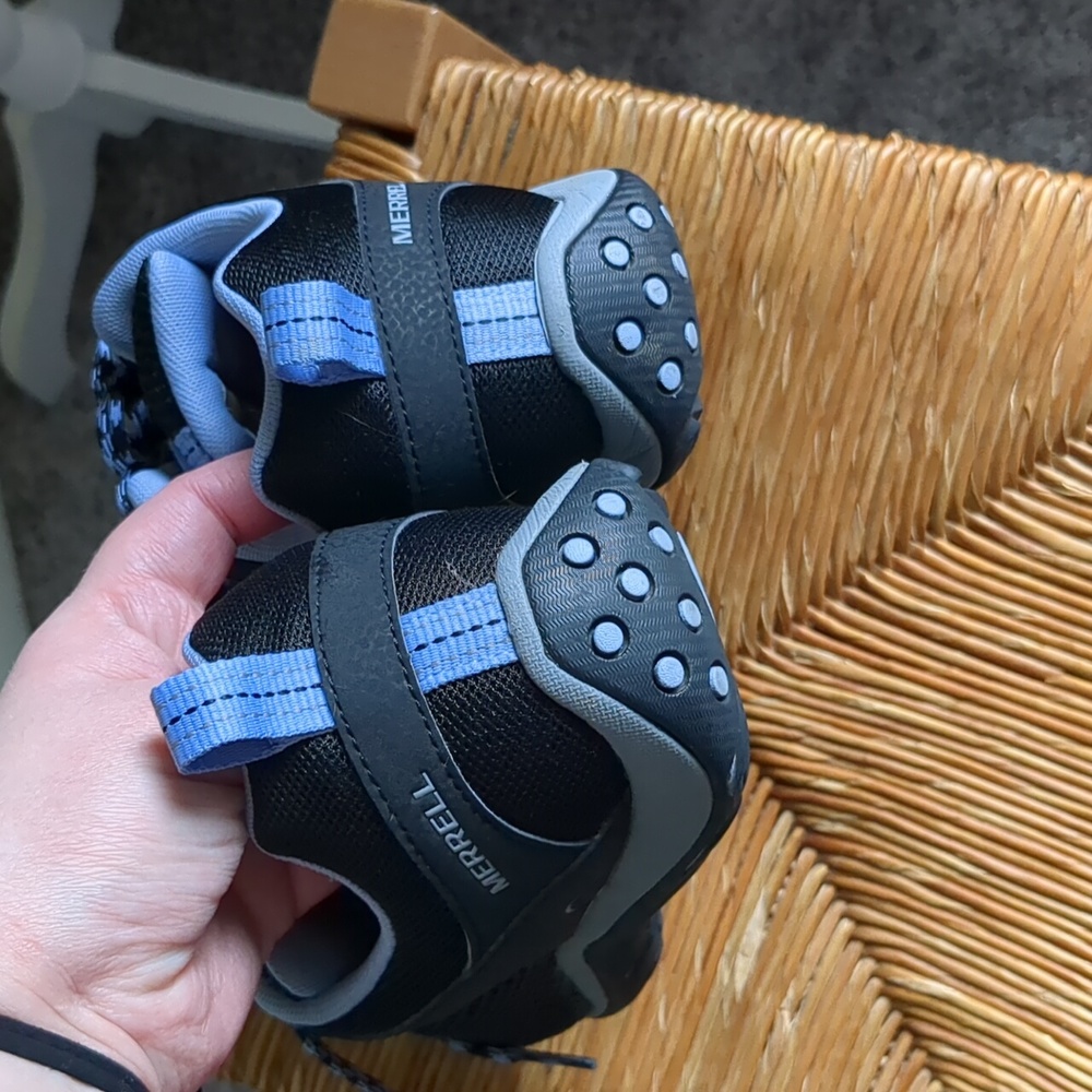 Merrell Riverbed Trail Hiking Shoes - Picture 9 of 11